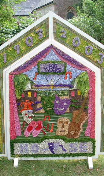More well-dressing